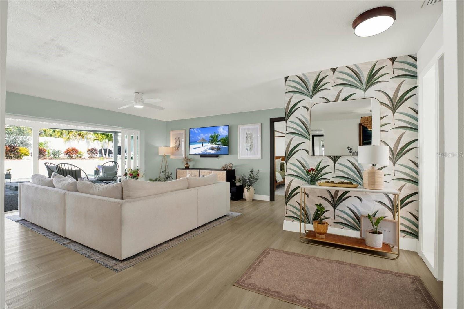 Image 7 of 53 For 2021 Spanish Pines Drive