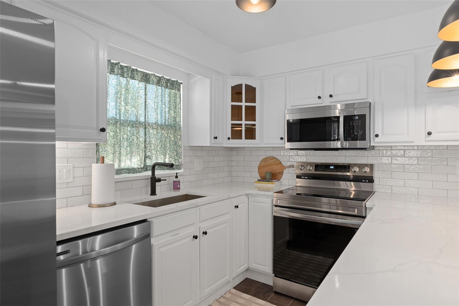 Image 16 of 46 For 7337 Price Street