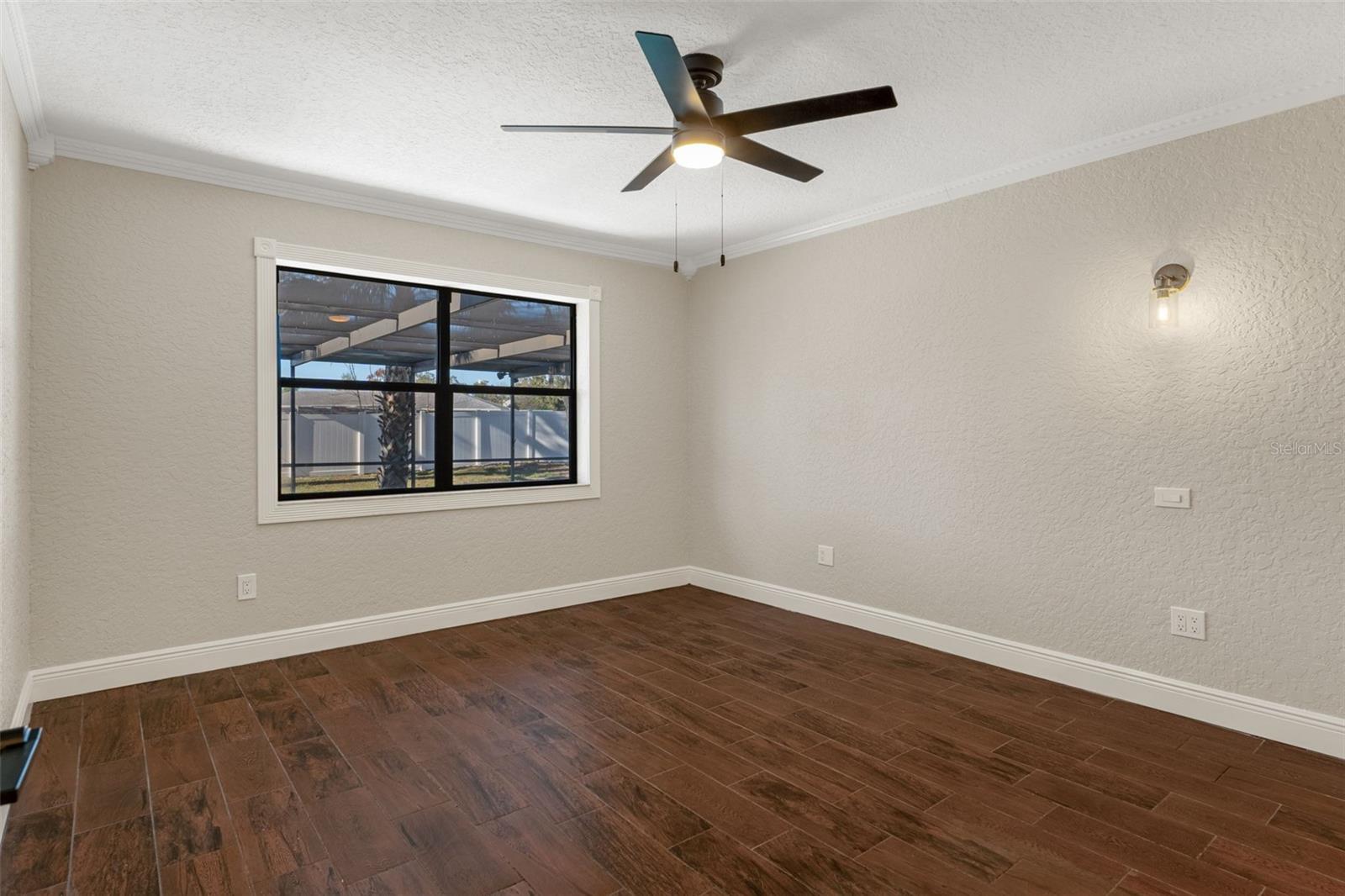 Image 29 of 46 For 7337 Price Street