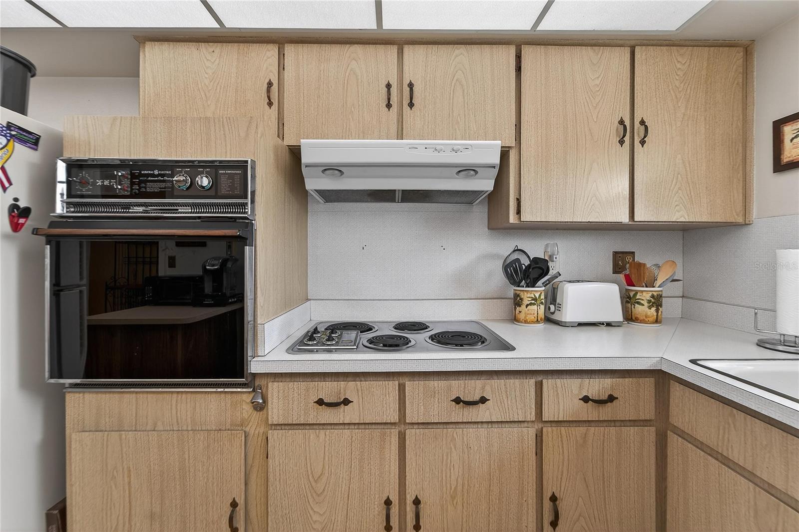 Image 16 of 41 For 1607 Council Drive