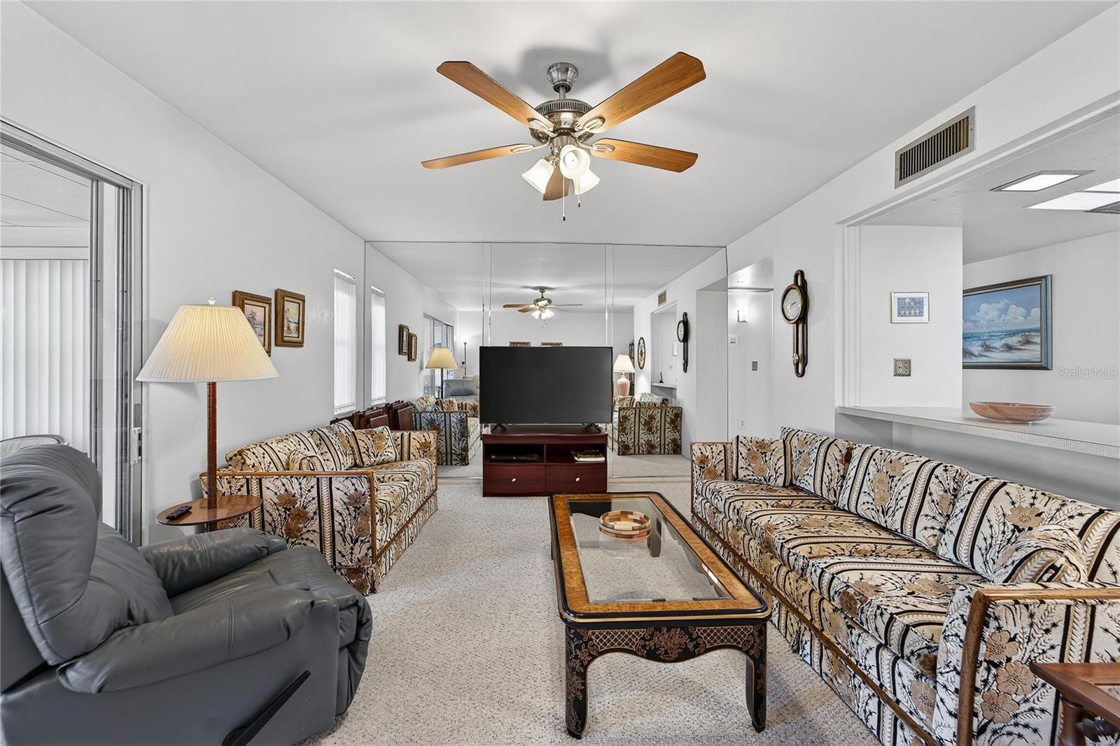 Image 21 of 41 For 1607 Council Drive