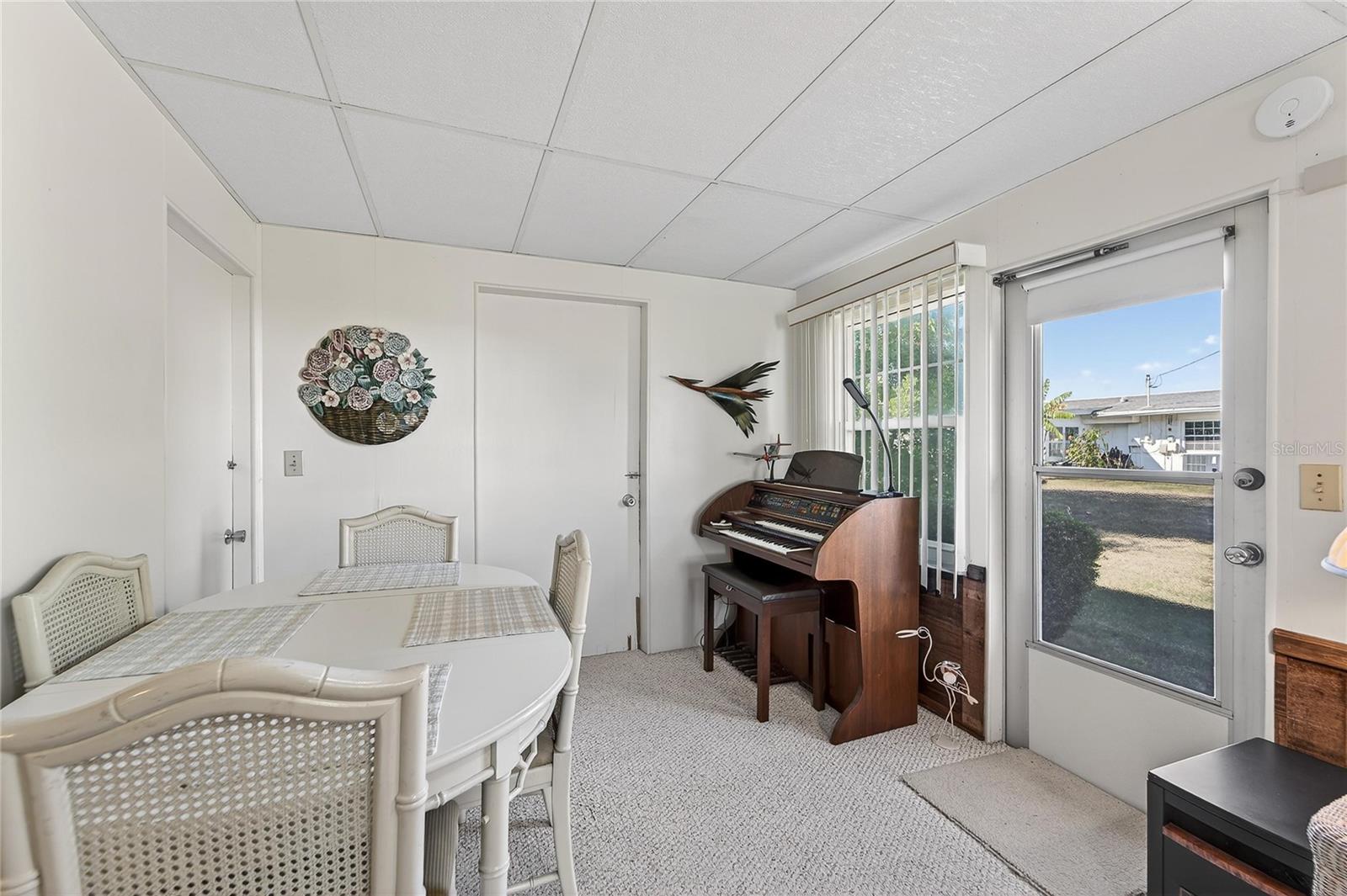 Image 26 of 41 For 1607 Council Drive