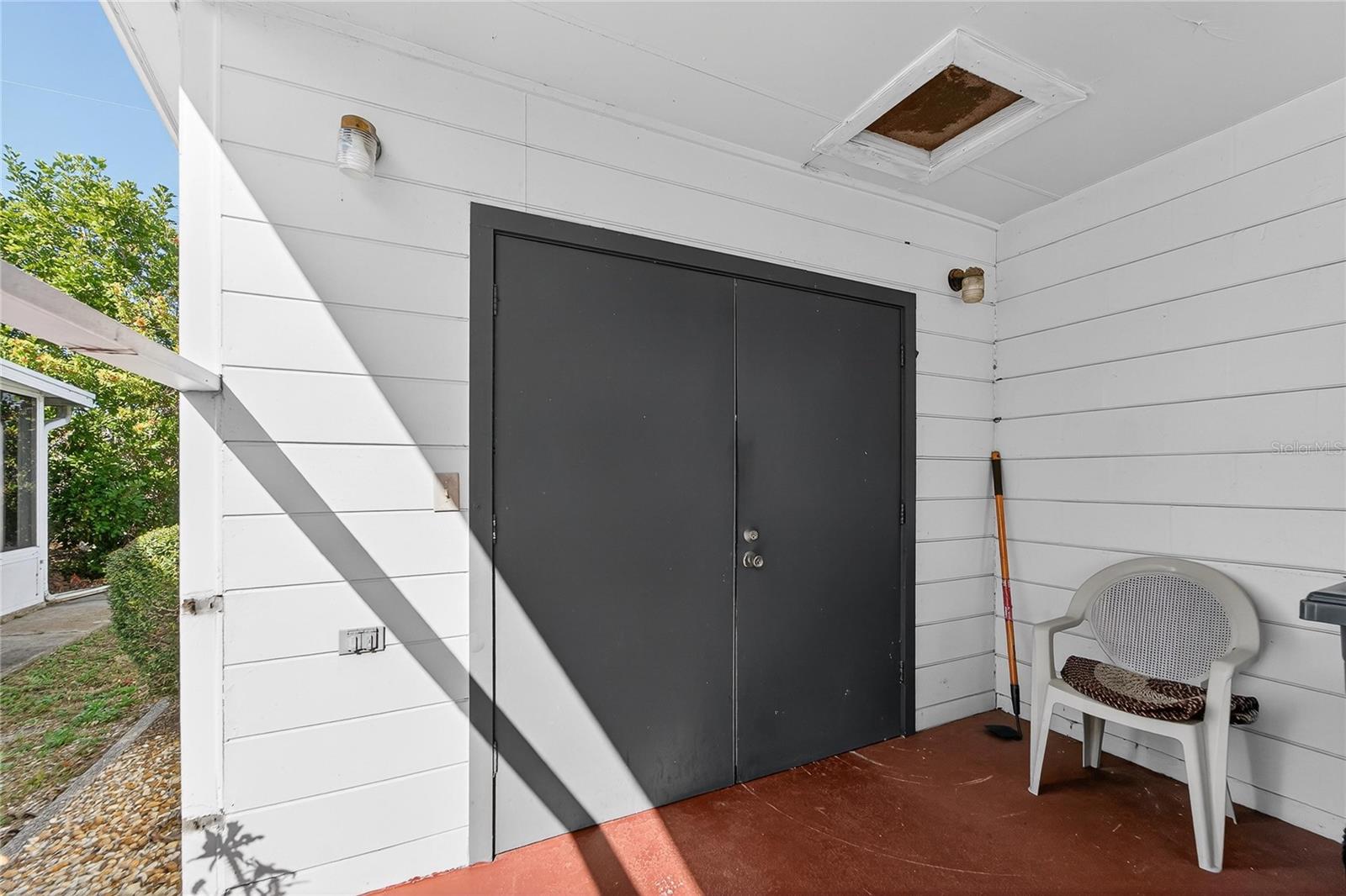 Image 7 of 41 For 1607 Council Drive