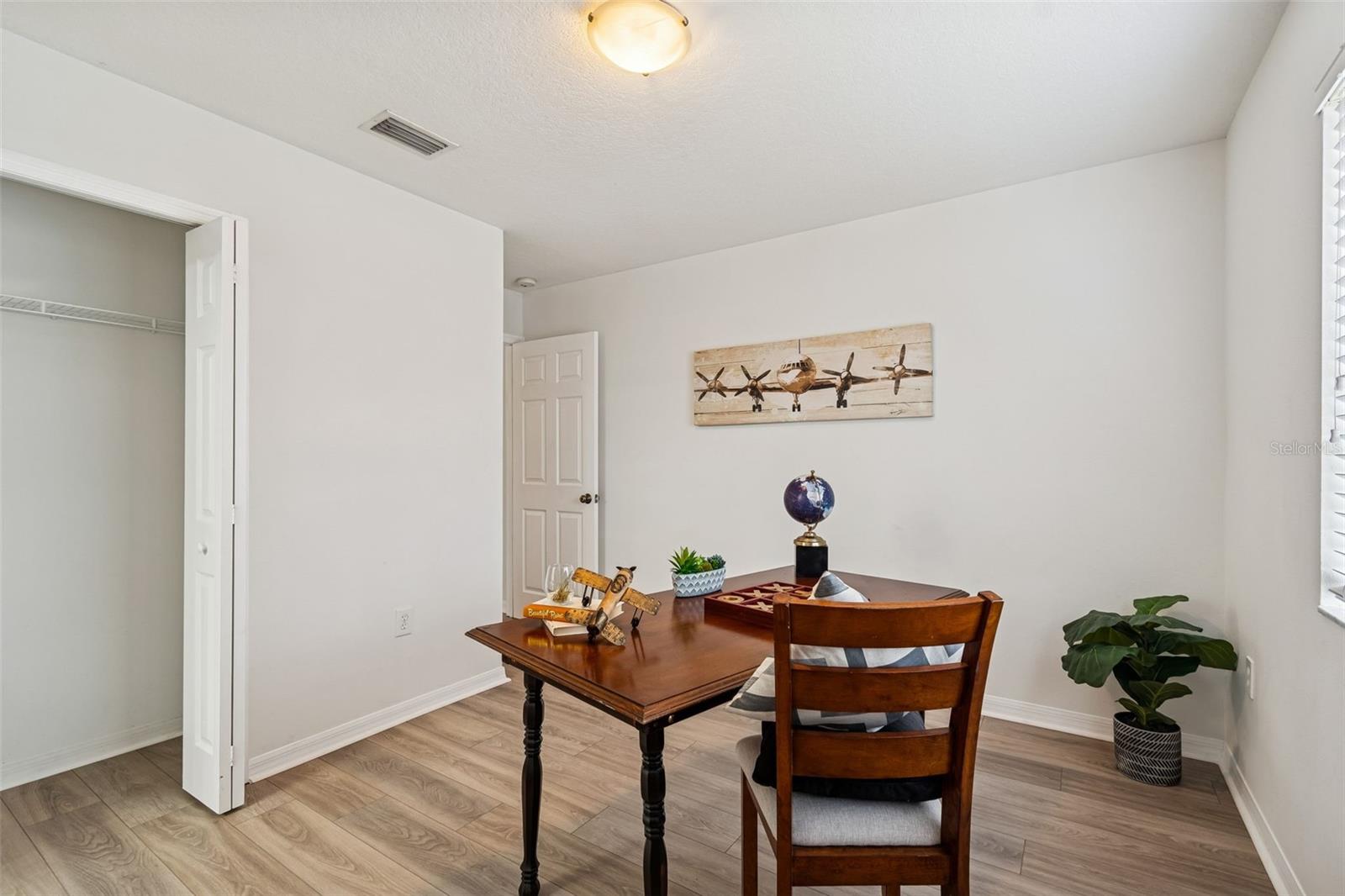 Image 20 of 35 For 20461 Berrywood Lane