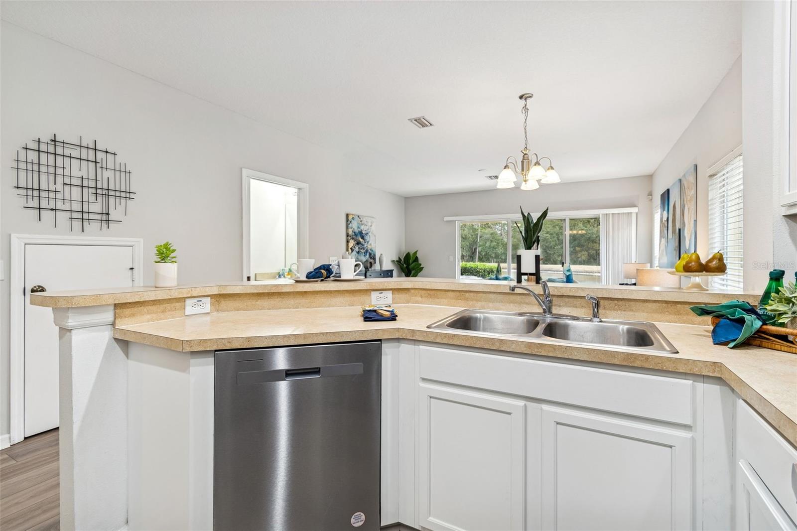 Image 3 of 35 For 20461 Berrywood Lane