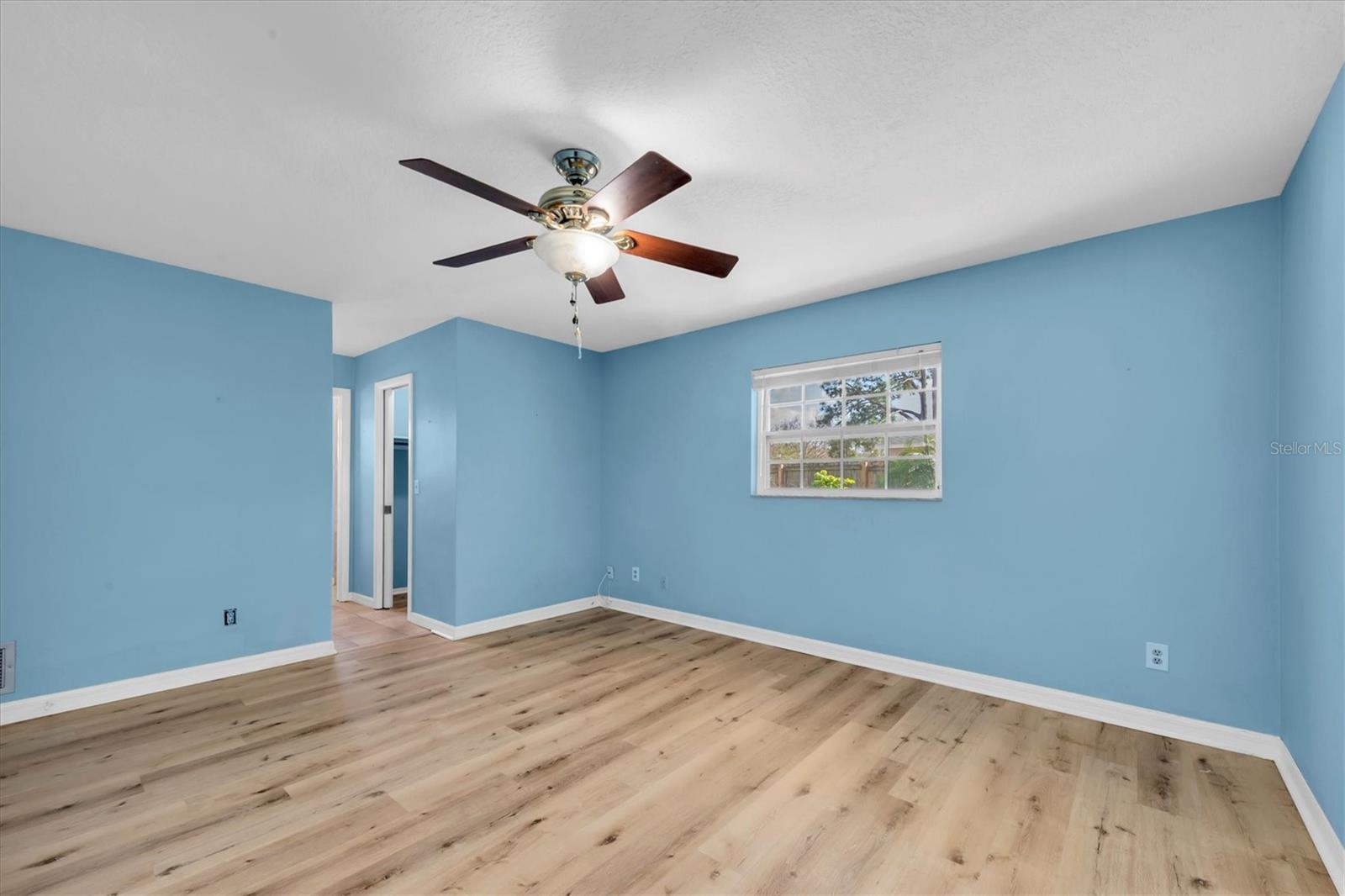 Image 10 of 24 For 13400 91st Avenue