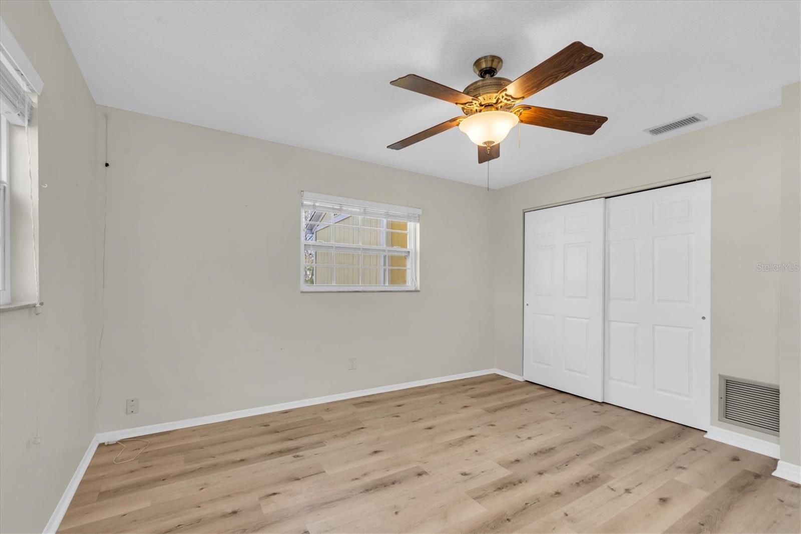 Image 16 of 24 For 13400 91st Avenue