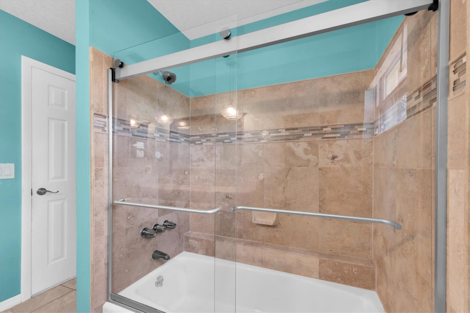 Image 18 of 24 For 13400 91st Avenue