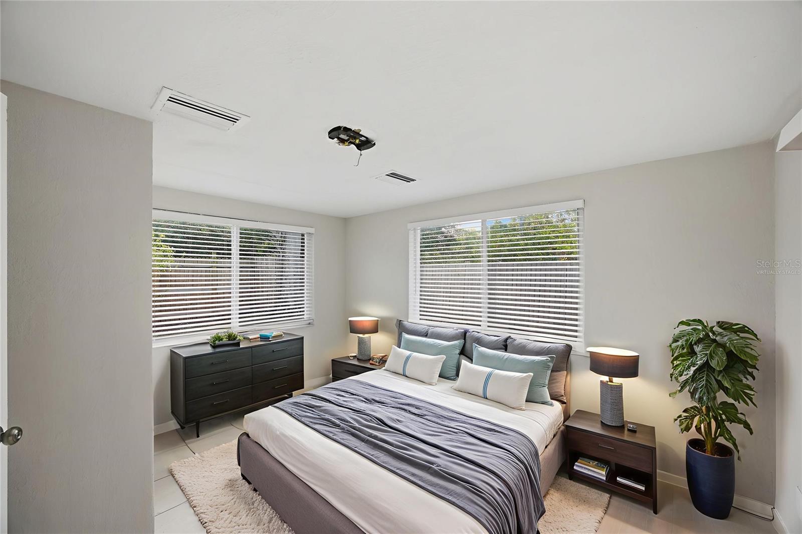 Image 15 of 30 For 6204 Westport Drive