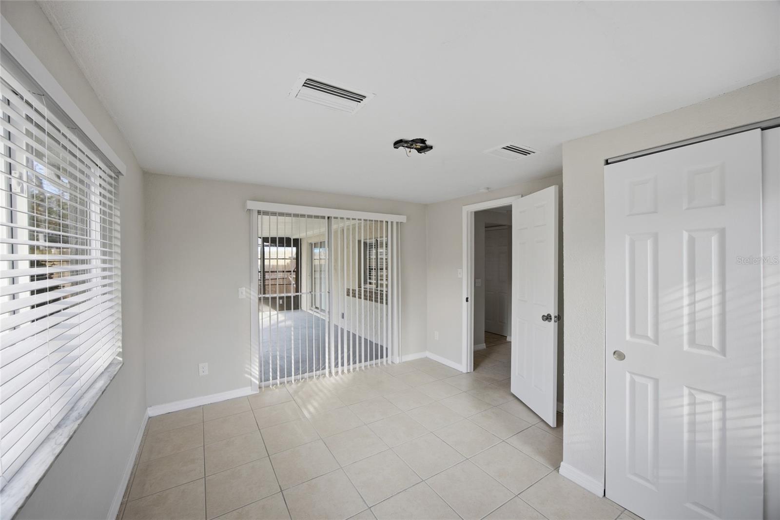 Image 16 of 30 For 6204 Westport Drive