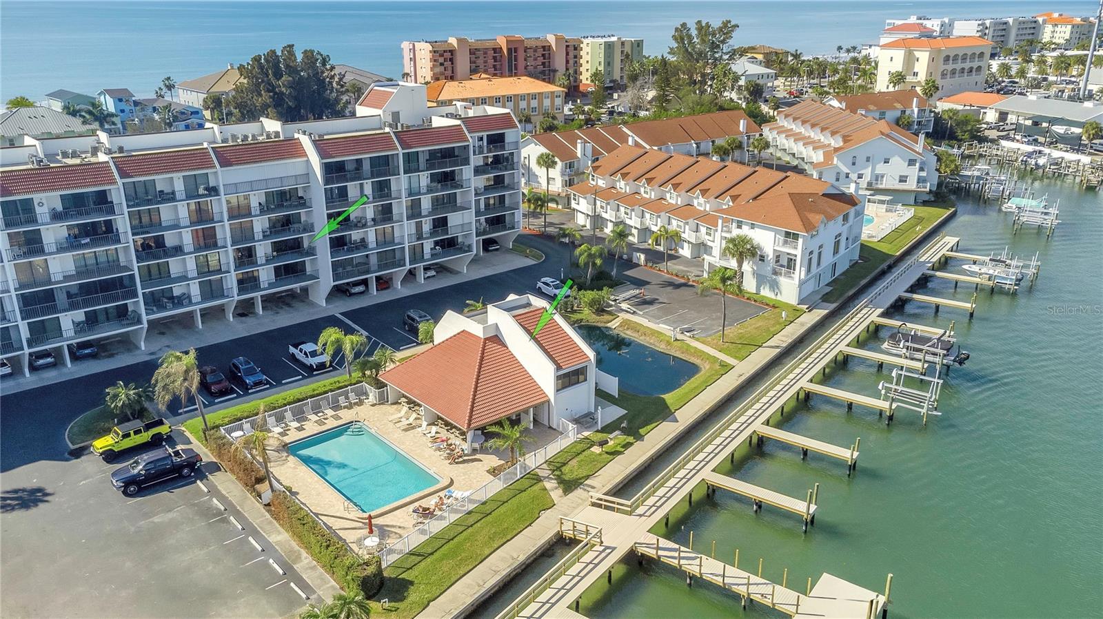 Image 34 of 42 For 19111 Vista Bay Drive 304