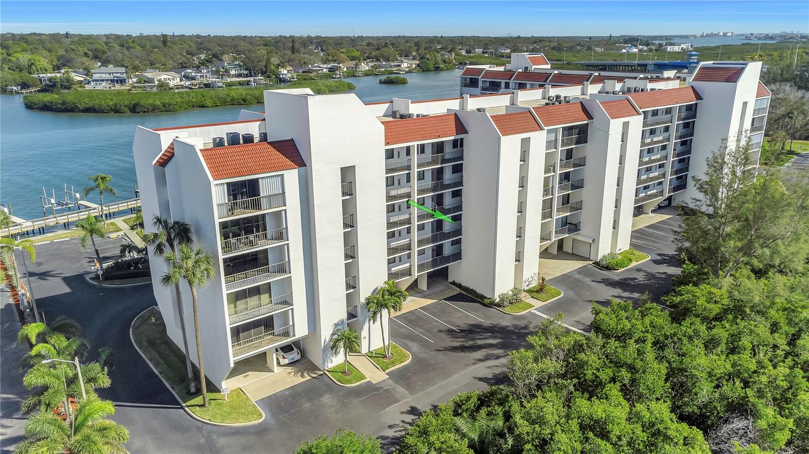 Image 37 of 42 For 19111 Vista Bay Drive 304