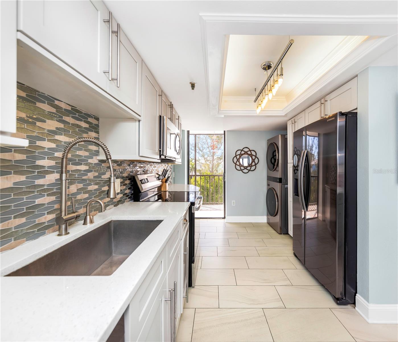 Image 7 of 42 For 19111 Vista Bay Drive 304