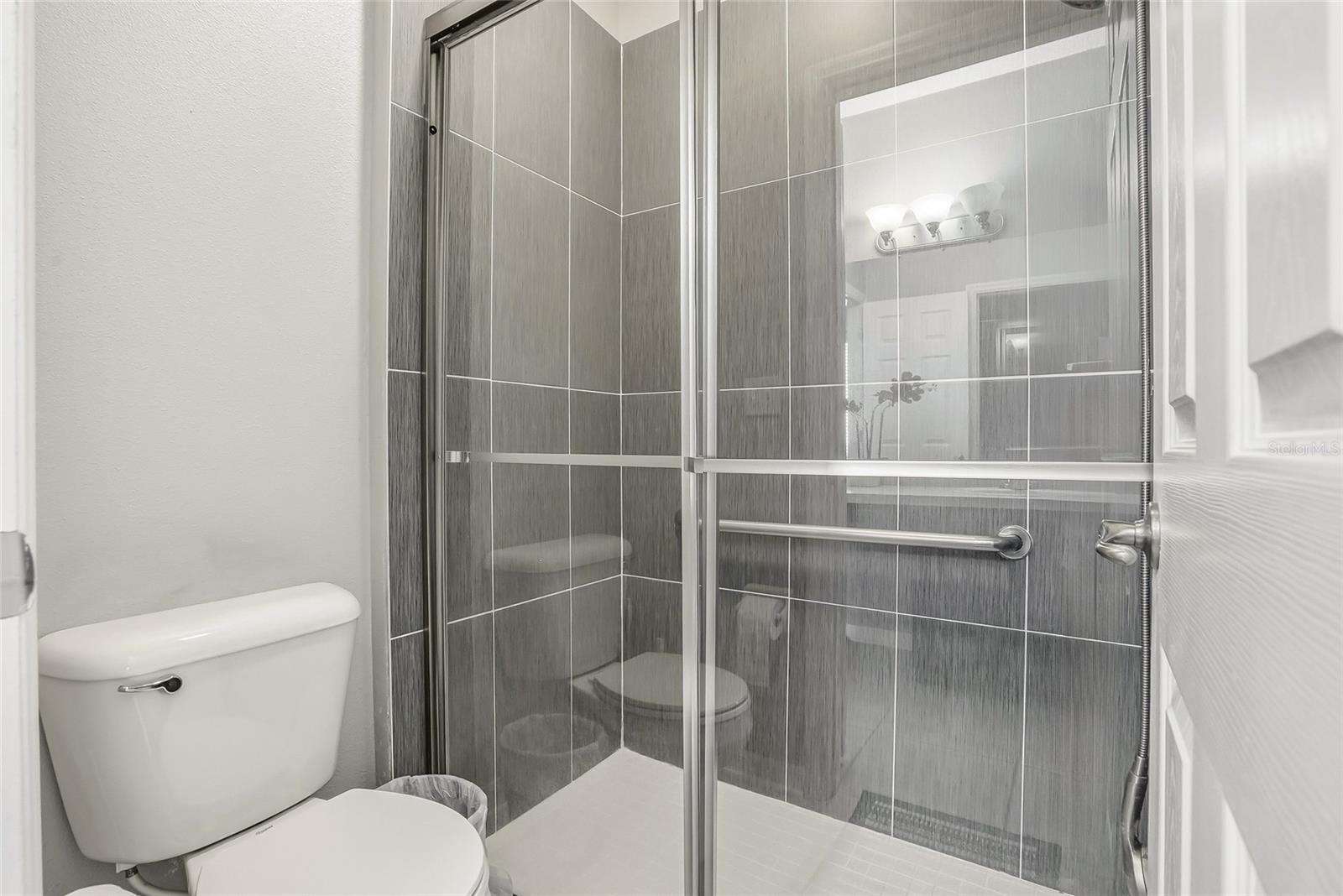 Image 13 of 57 For 5713 Justicia Loop