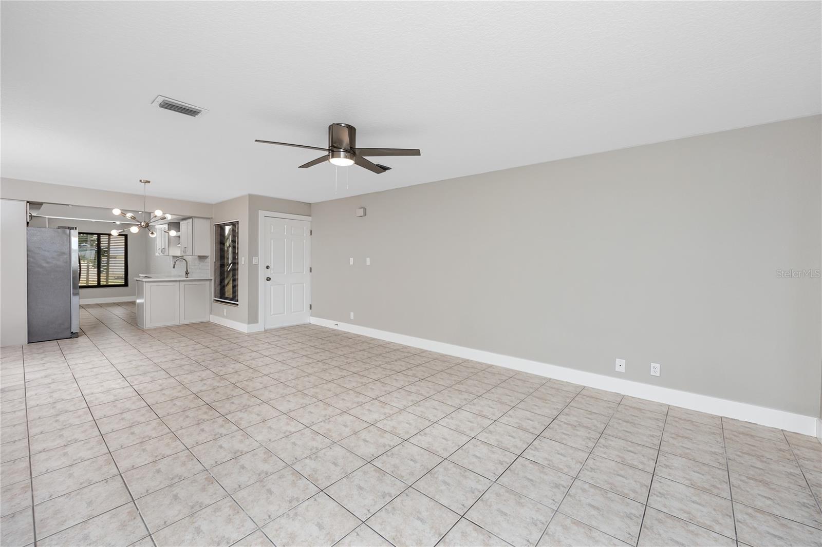 Image 14 of 64 For 7310 Sunshine Skyway Lane S 116