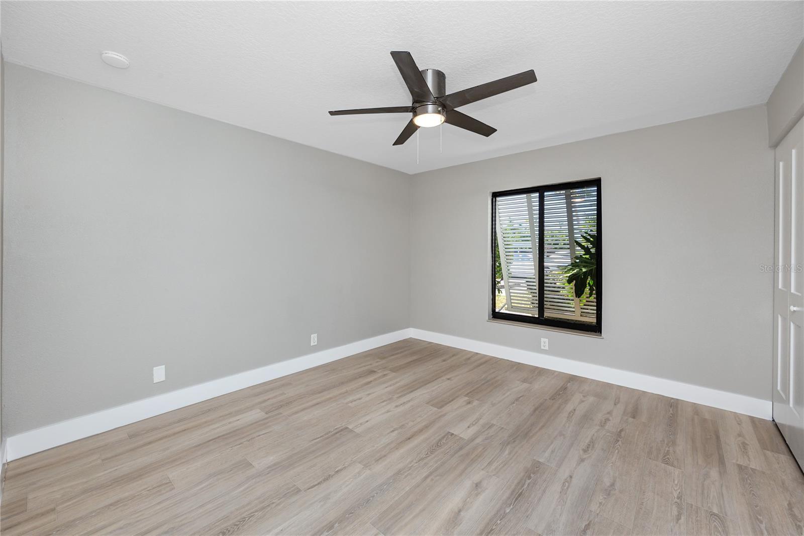 Image 30 of 64 For 7310 Sunshine Skyway Lane S 116