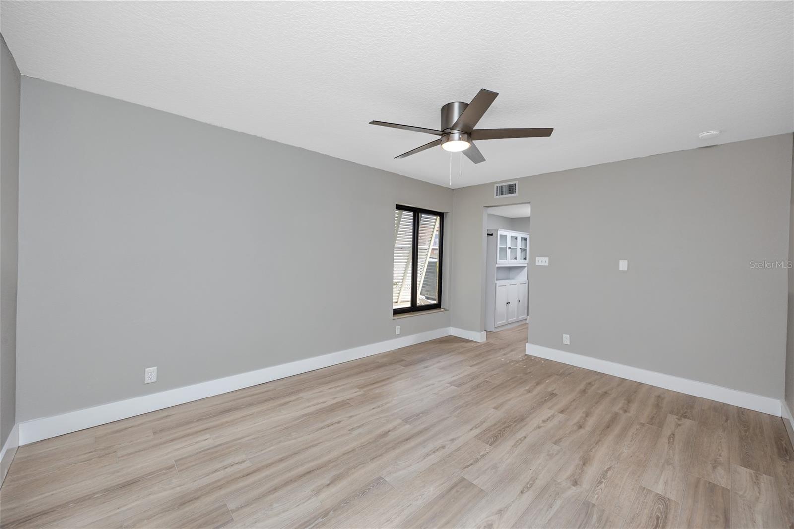 Image 31 of 64 For 7310 Sunshine Skyway Lane S 116