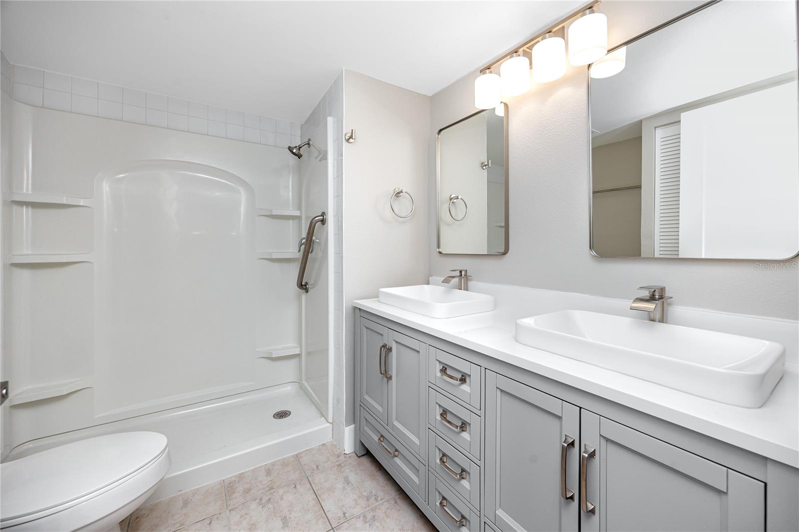 Image 36 of 64 For 7310 Sunshine Skyway Lane S 116