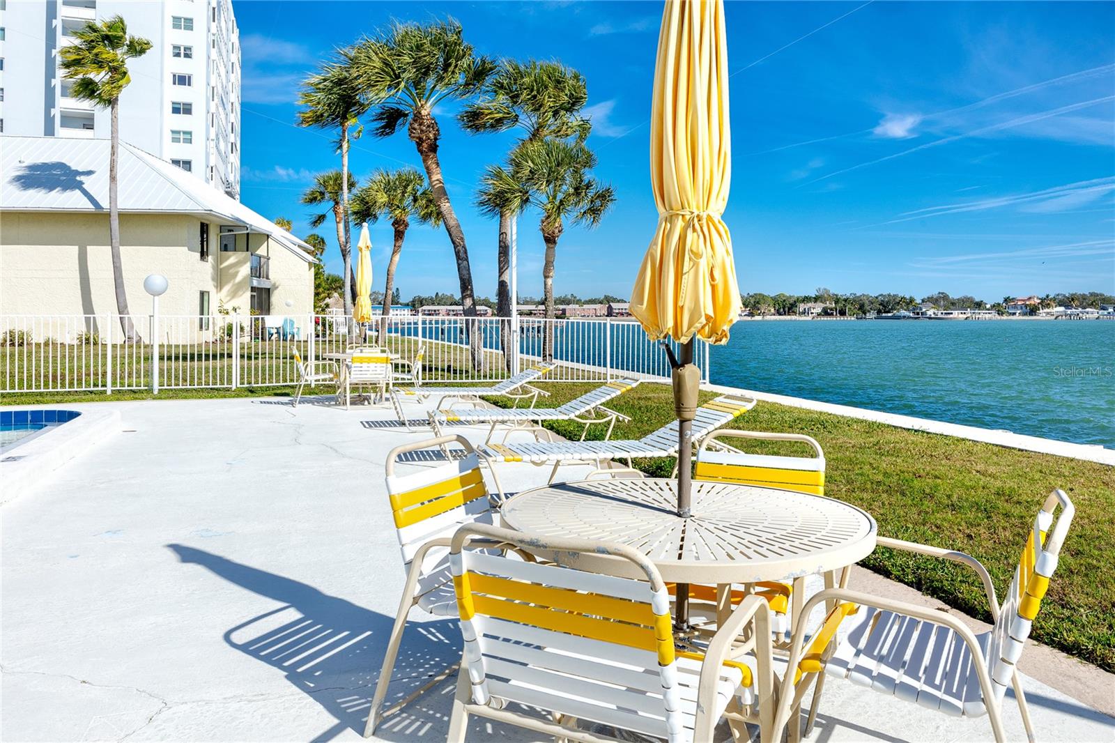 Image 43 of 64 For 7310 Sunshine Skyway Lane S 116