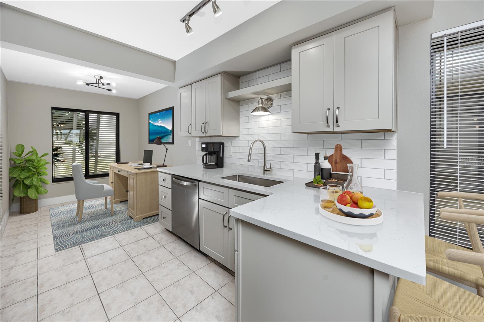 Image 6 of 64 For 7310 Sunshine Skyway Lane S 116