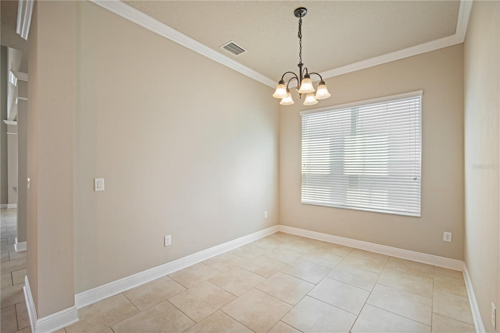 Image 6 of 34 For 15604 Starling Crossing Drive