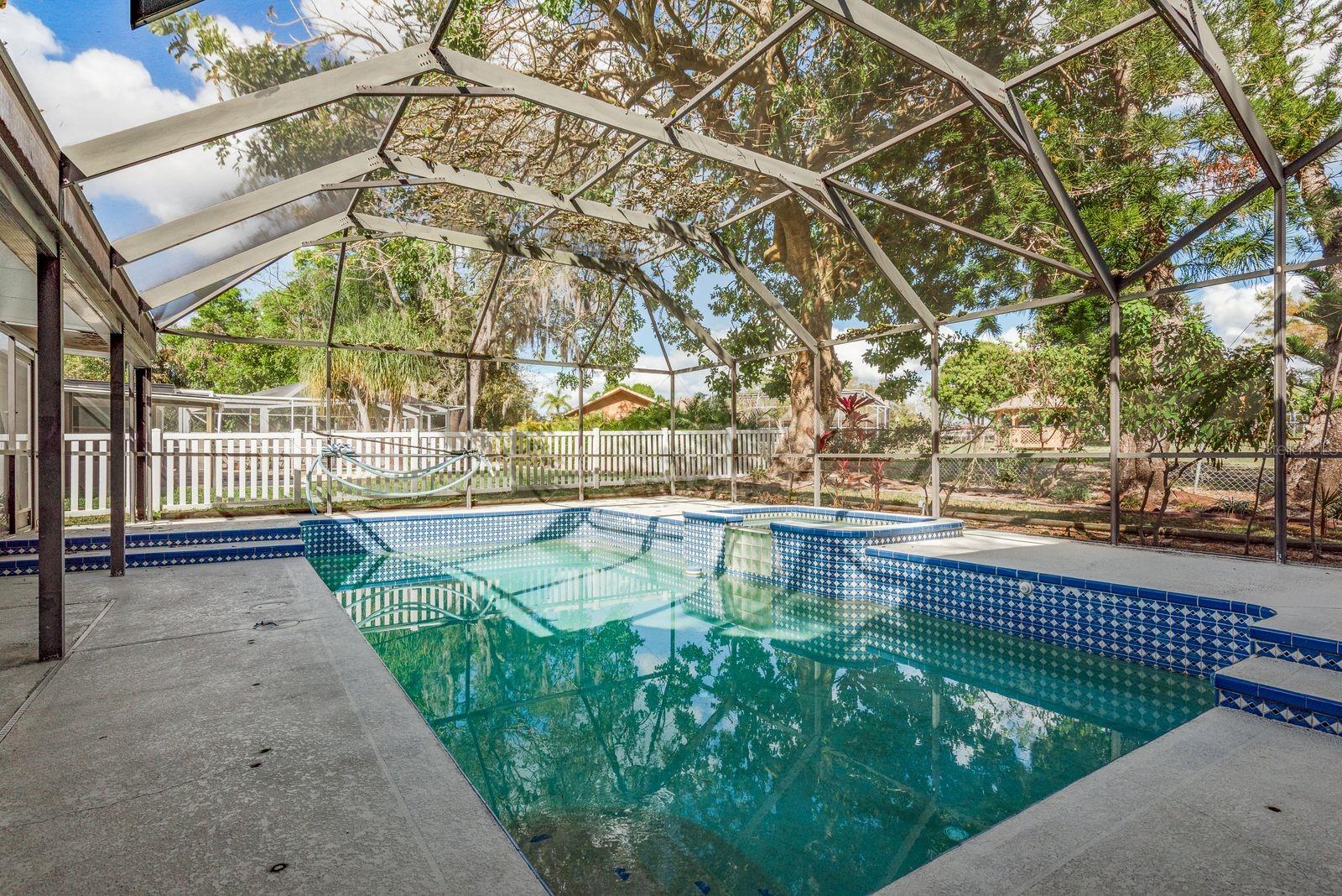 Image 42 of 55 For 2403 Country Trails Drive