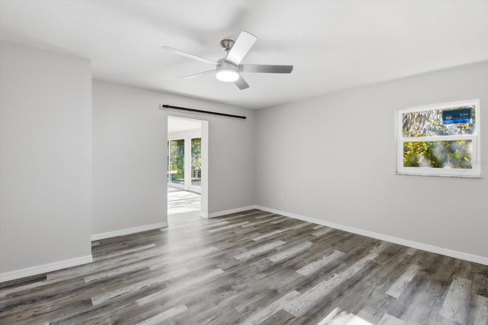 Image 20 of 45 For 11372 Bayshore Drive