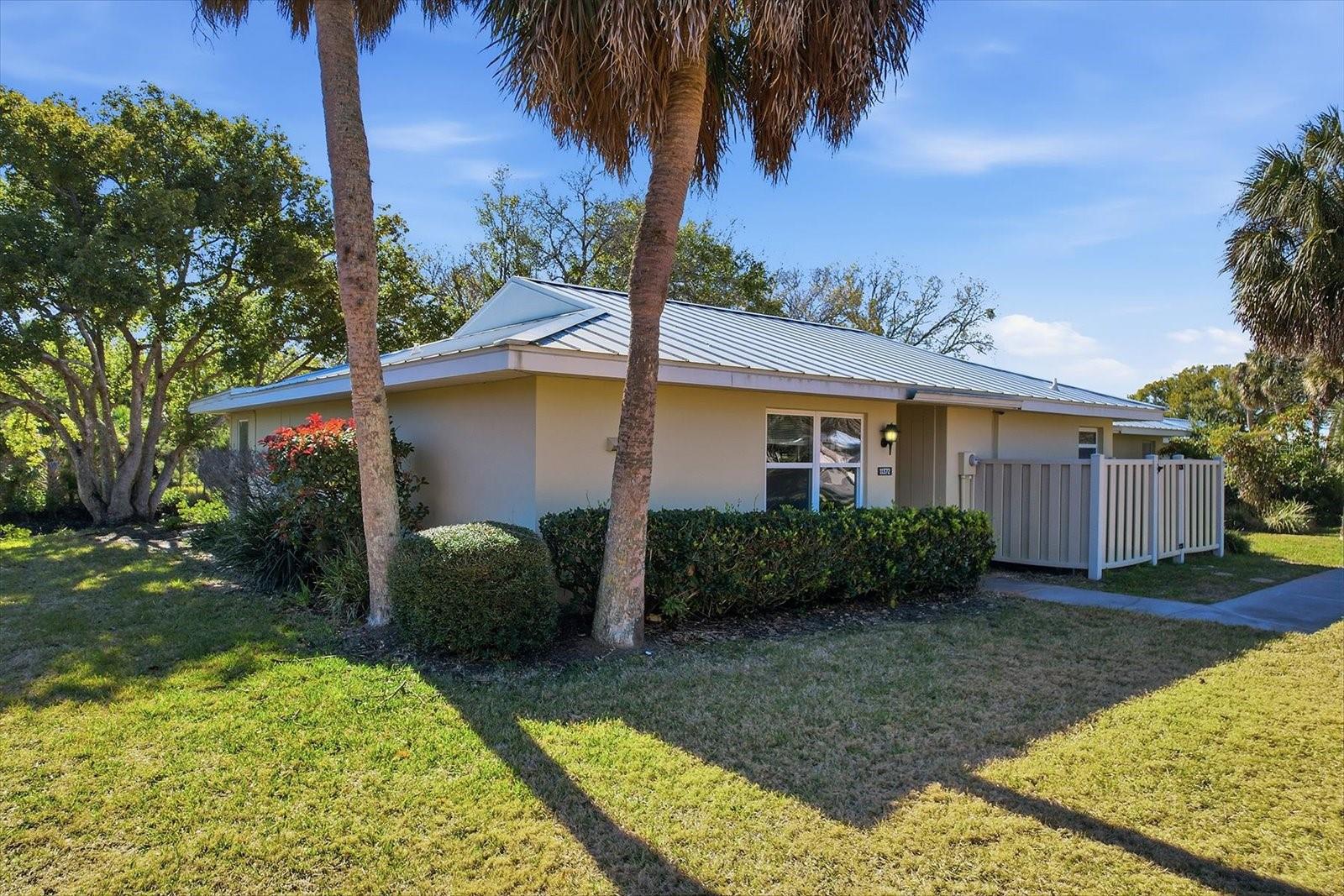 Image 37 of 45 For 11372 Bayshore Drive