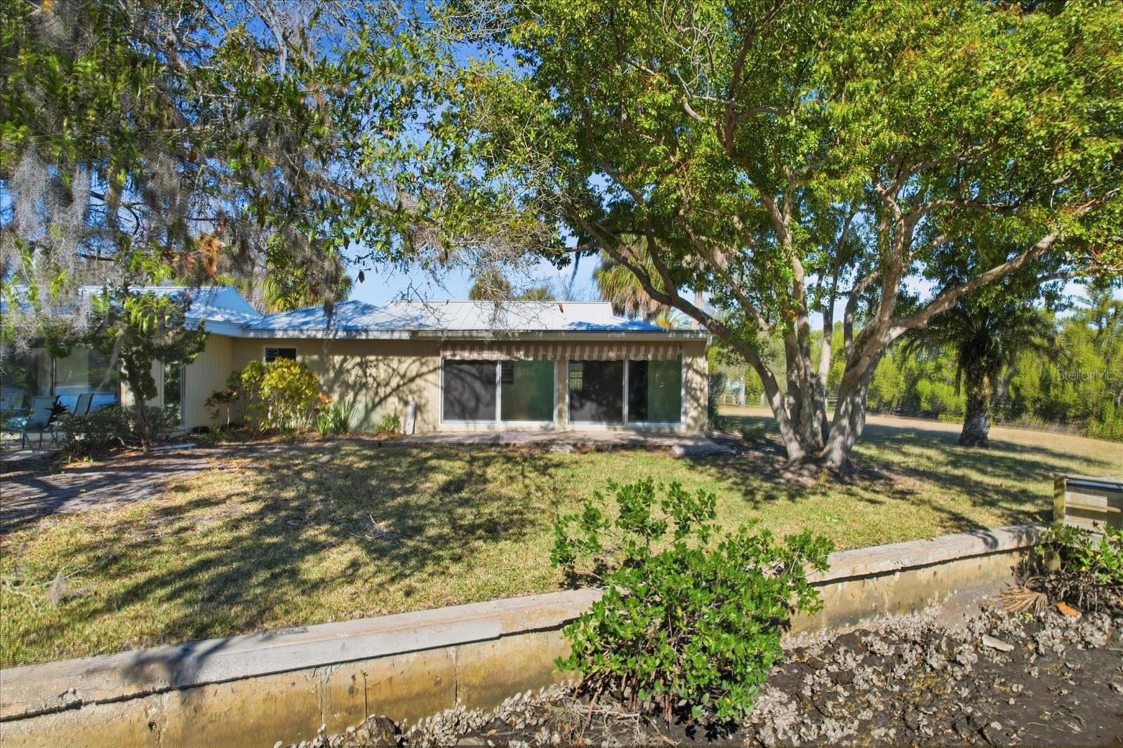 Image 39 of 45 For 11372 Bayshore Drive