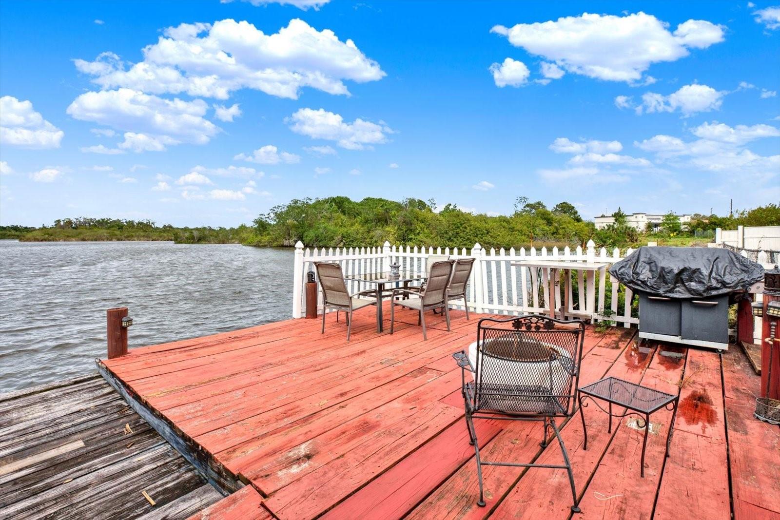 Image 27 of 33 For 3931 Holiday Lake Drive