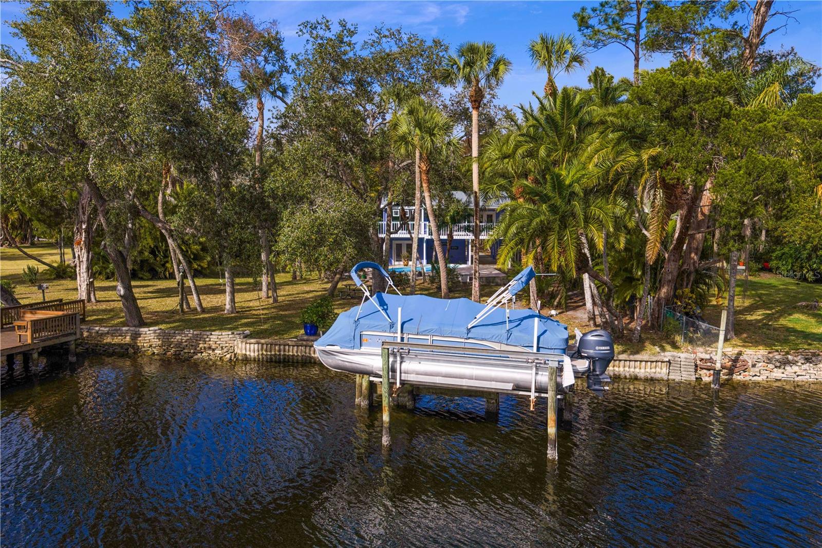 Image 44 of 70 For 906 Henry Avenue