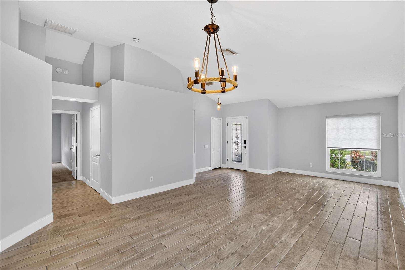 Image 13 of 67 For 5529 Terrain De Golf Drive