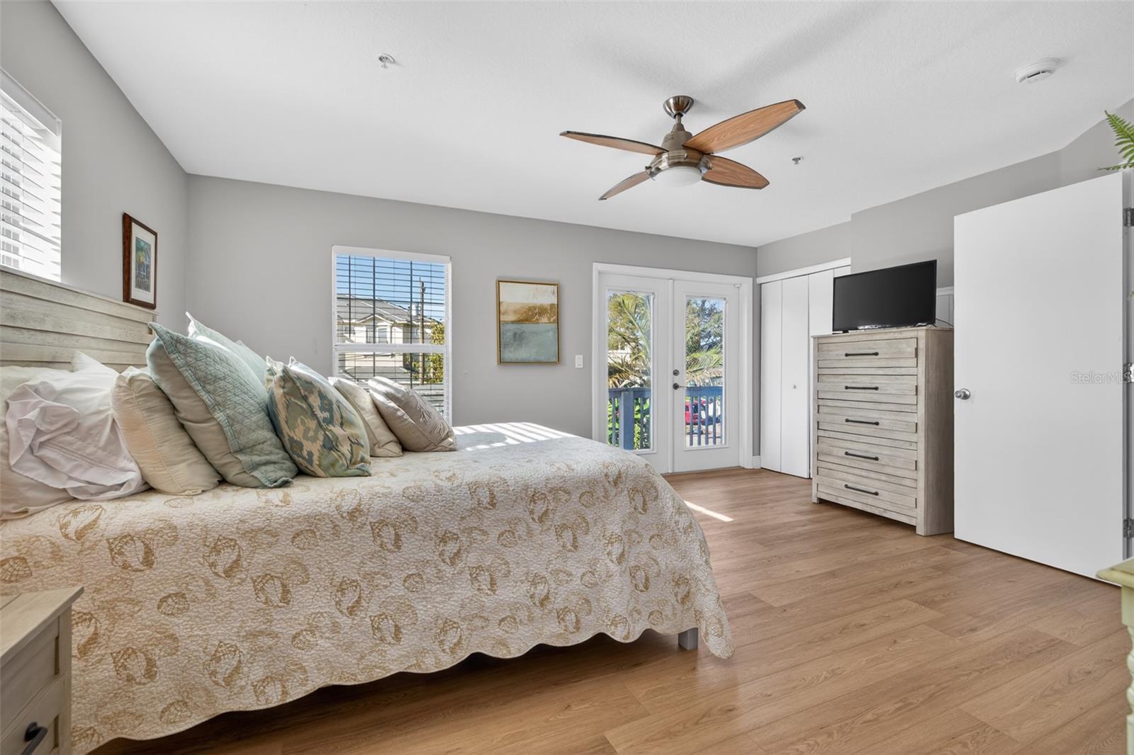 Image 25 of 50 For 1902 Arrowhead Drive Ne