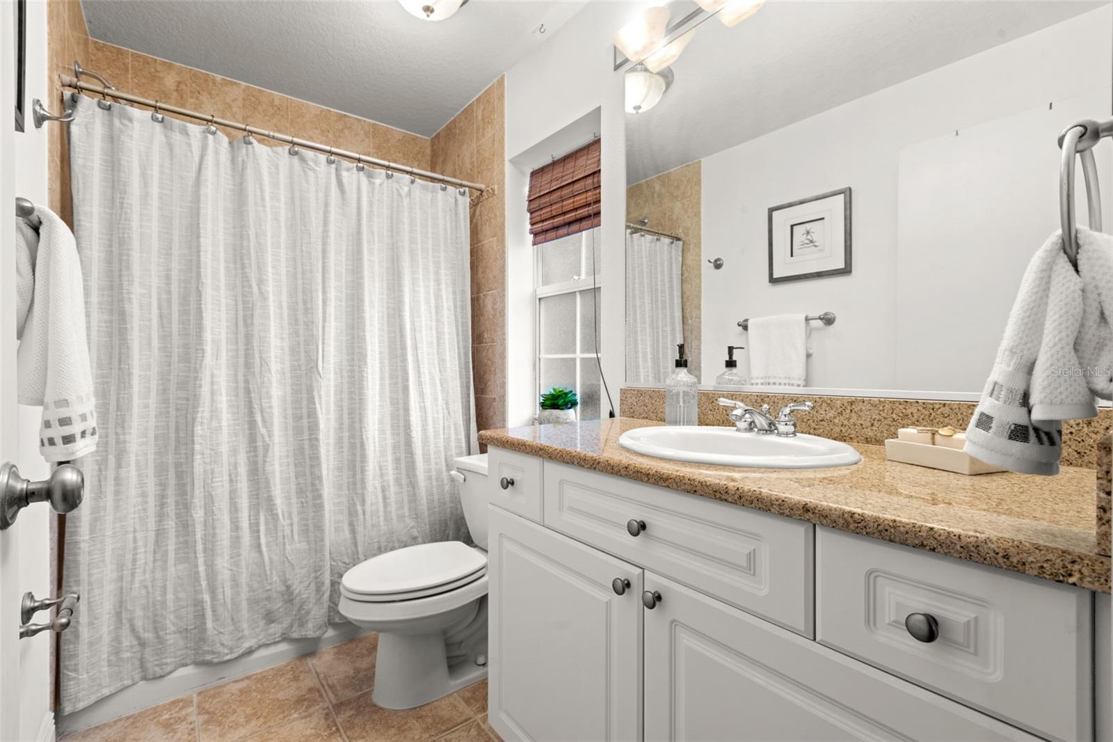 Image 26 of 50 For 1902 Arrowhead Drive Ne