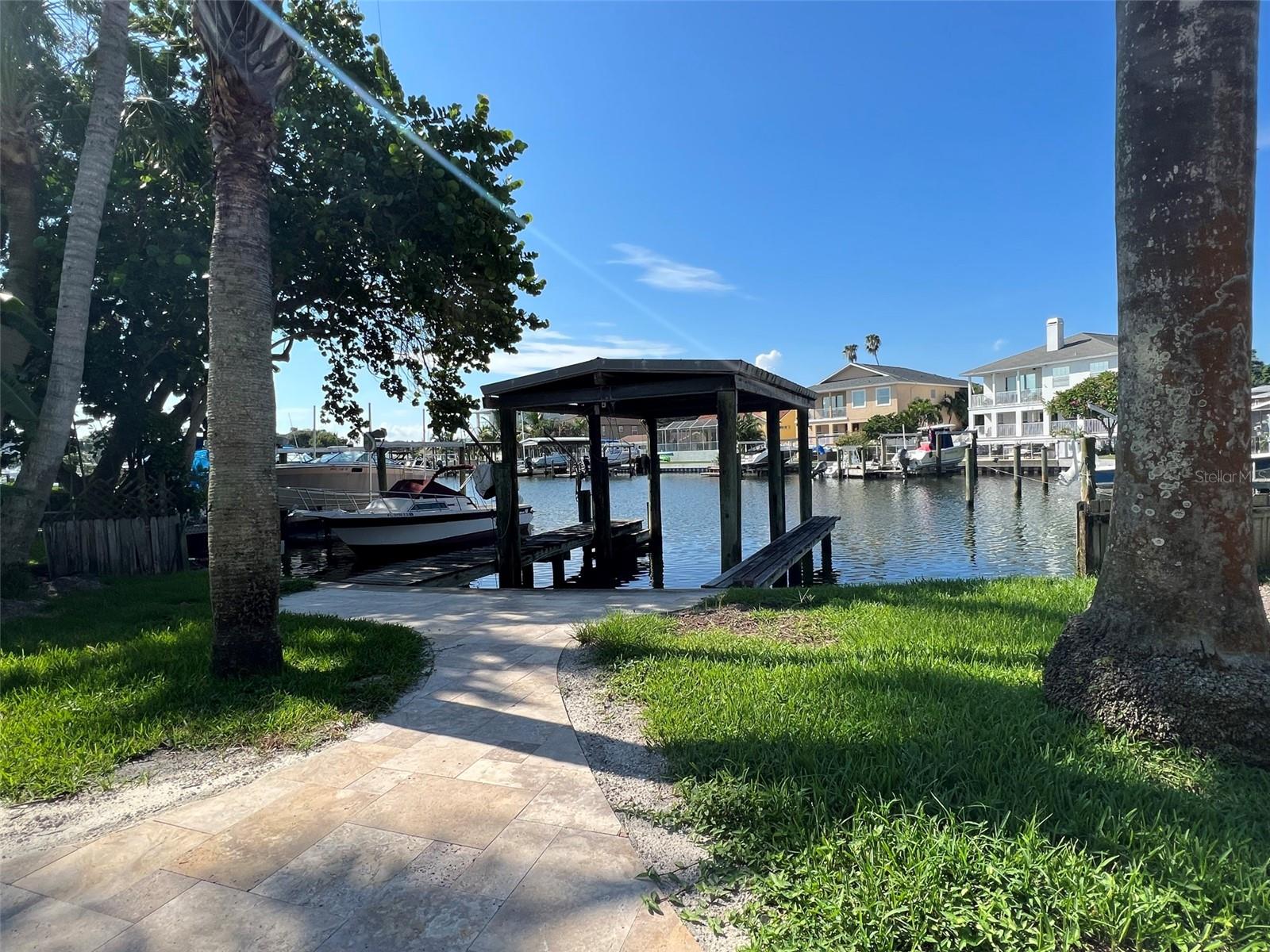 Image 44 of 50 For 1902 Arrowhead Drive Ne