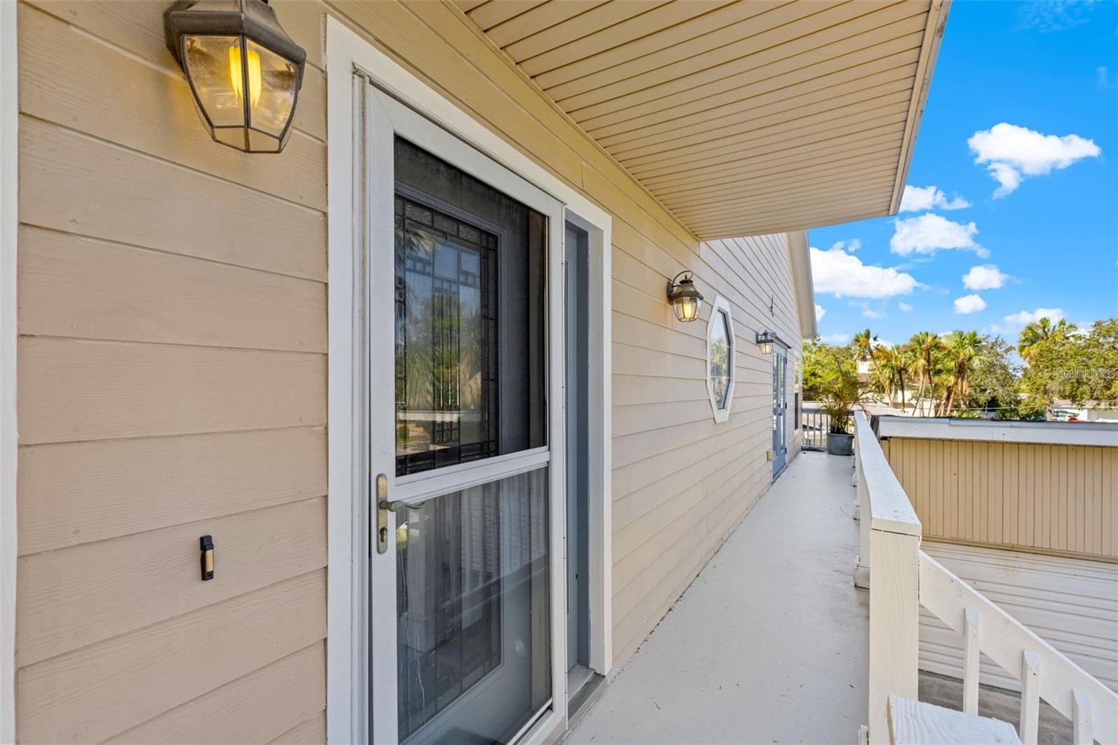 Image 48 of 50 For 1902 Arrowhead Drive Ne