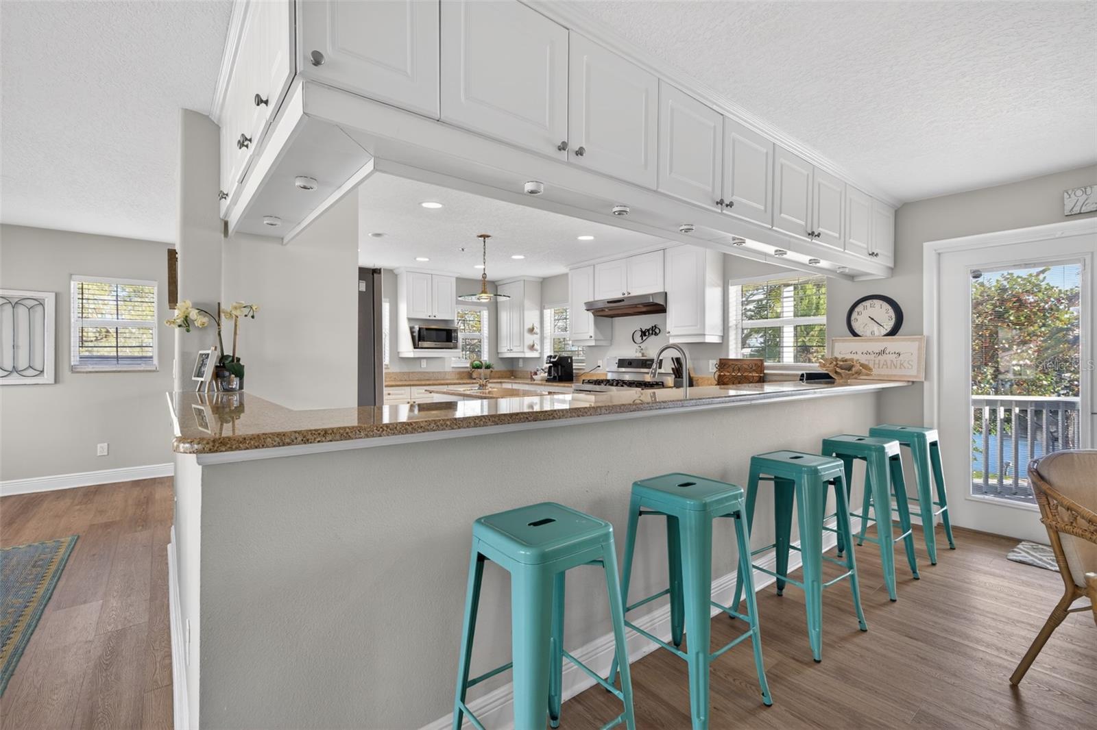 Image 7 of 50 For 1902 Arrowhead Drive Ne