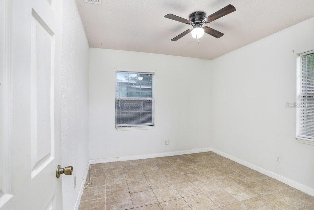 Image 12 of 34 For 335 Diana Avenue