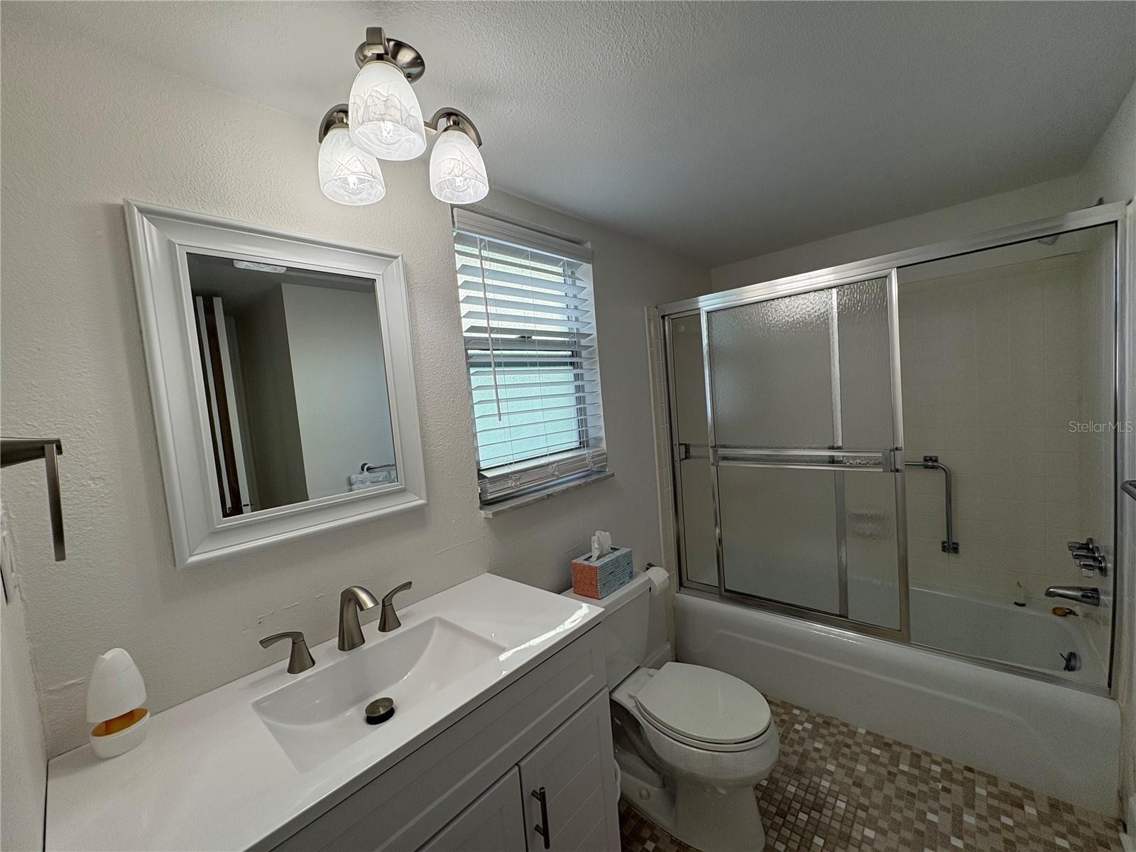 Image 17 of 24 For 464 Paula Drive N 109