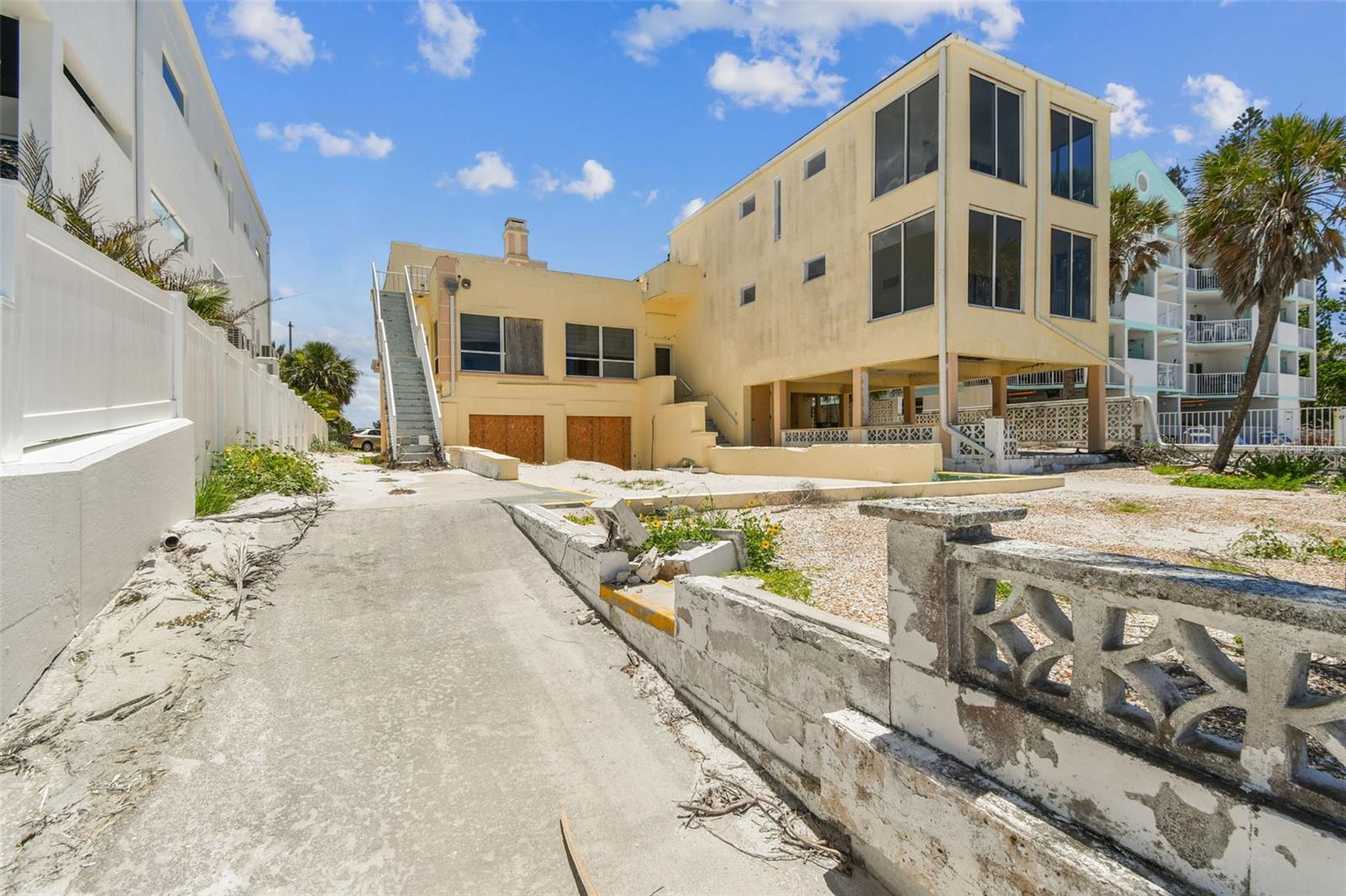 Image 9 of 19 For 30 Gulf Boulevard