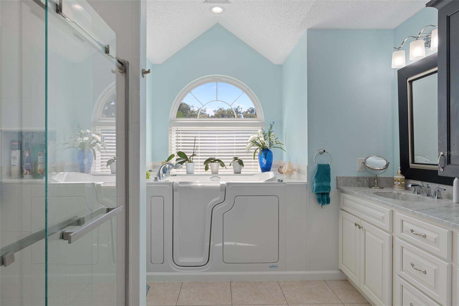 Image 40 of 99 For 7499 Sugarbush Drive