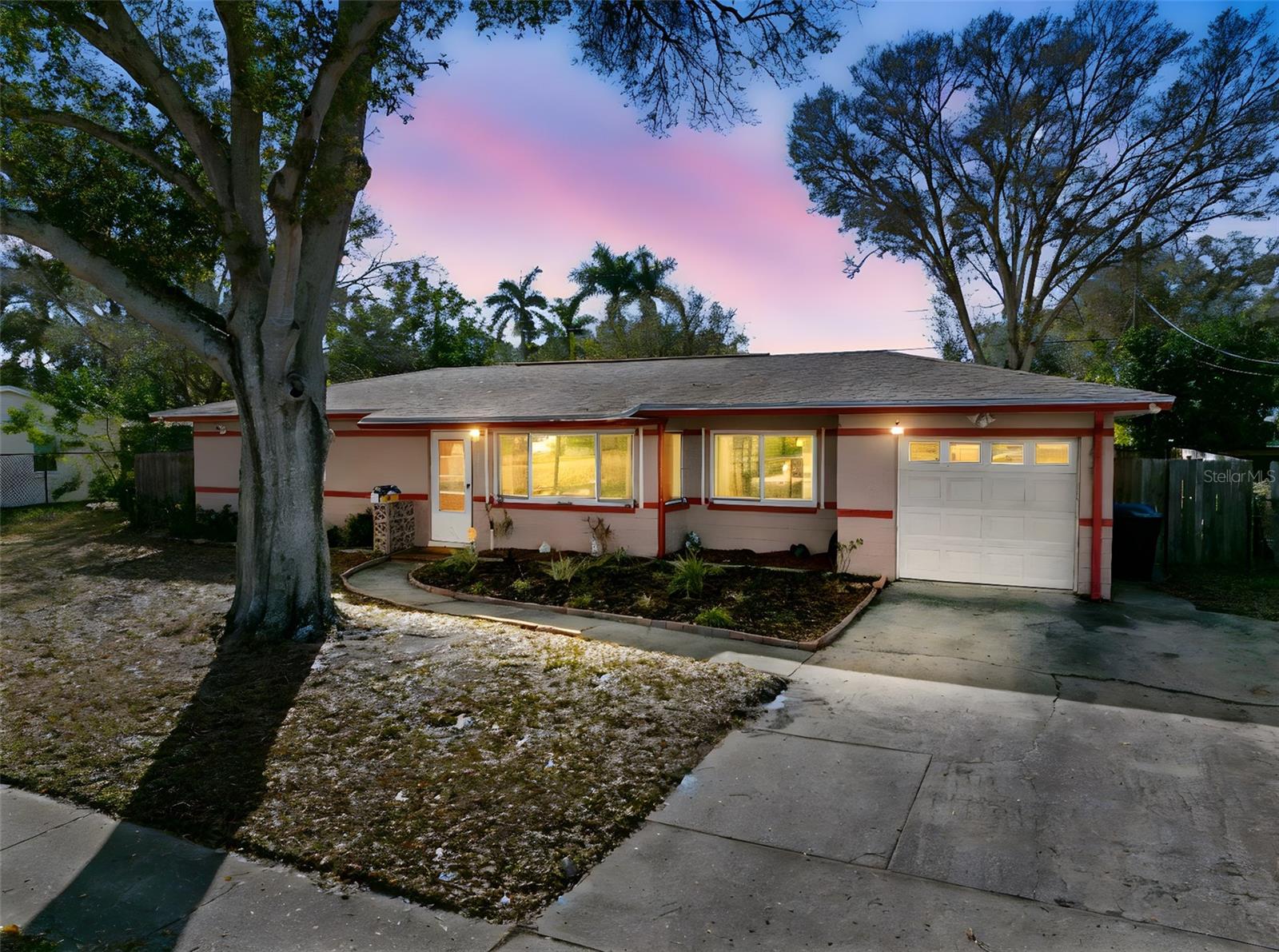 Details for 6800 16th Street N, ST PETERSBURG, FL 33702