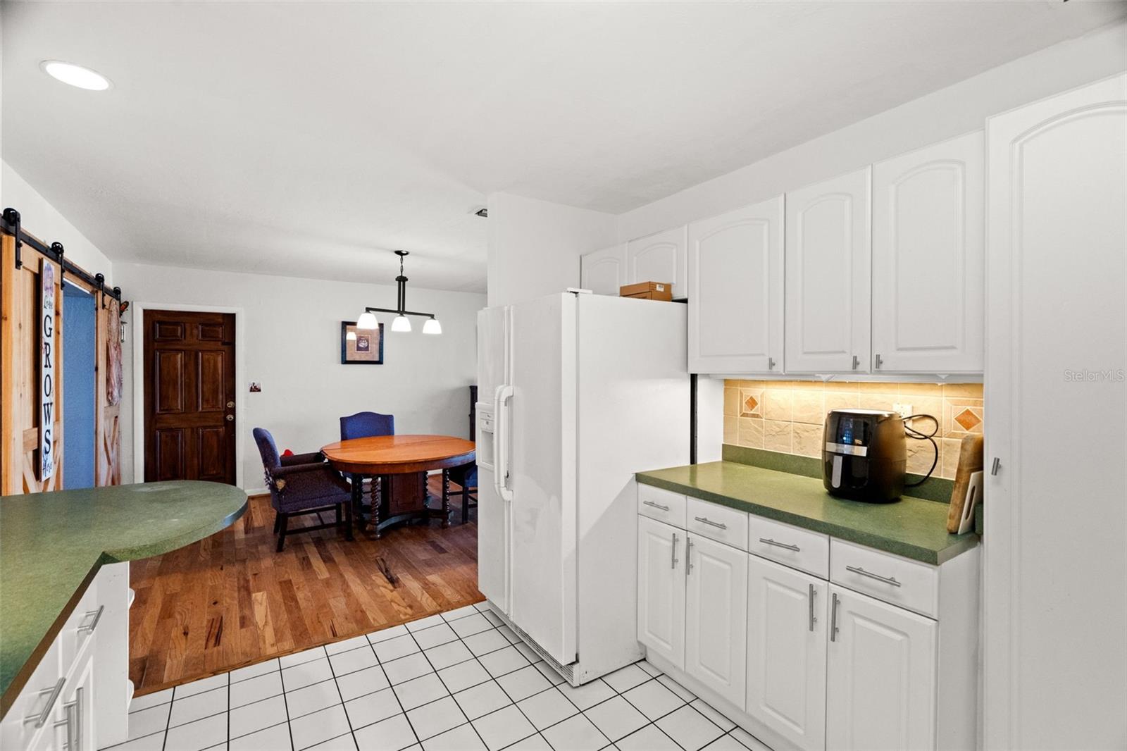 Image 10 of 34 For 6800 16th Street N