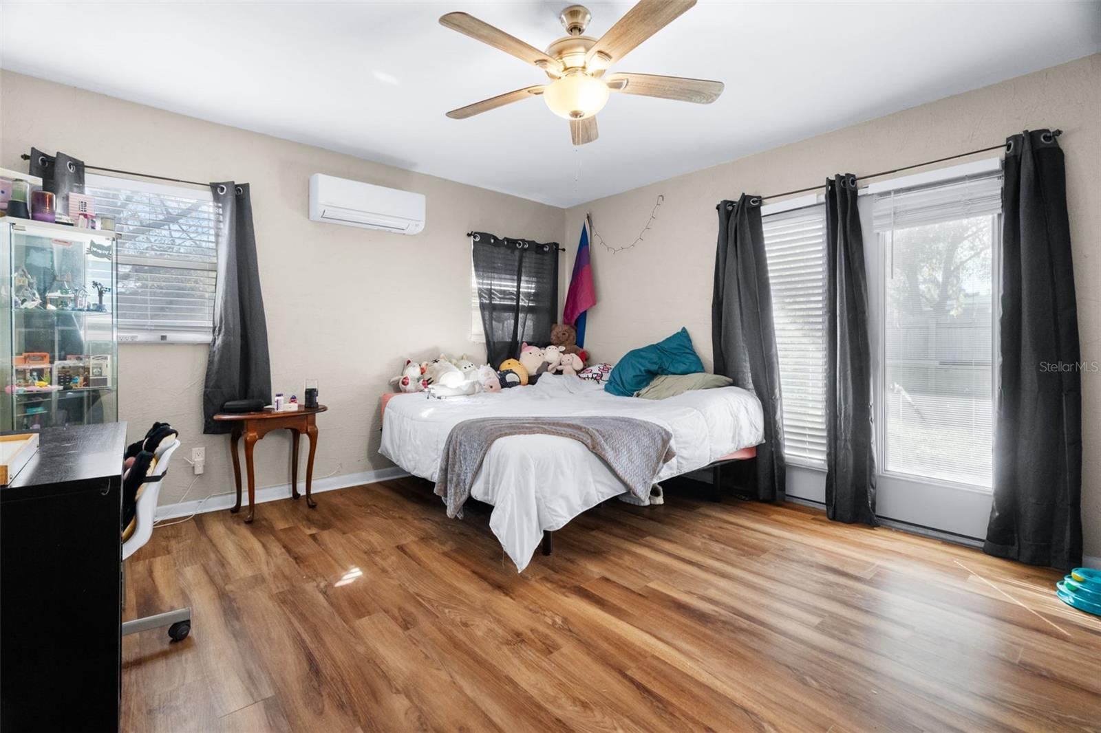 Image 16 of 34 For 6800 16th Street N