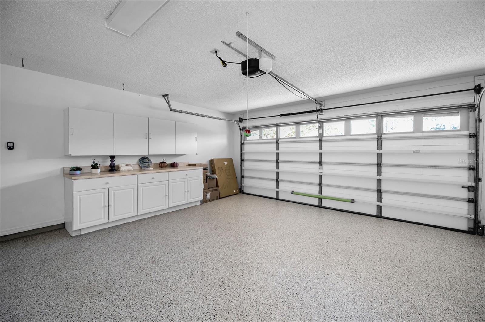 Image 21 of 43 For 1462 Woodstream Drive