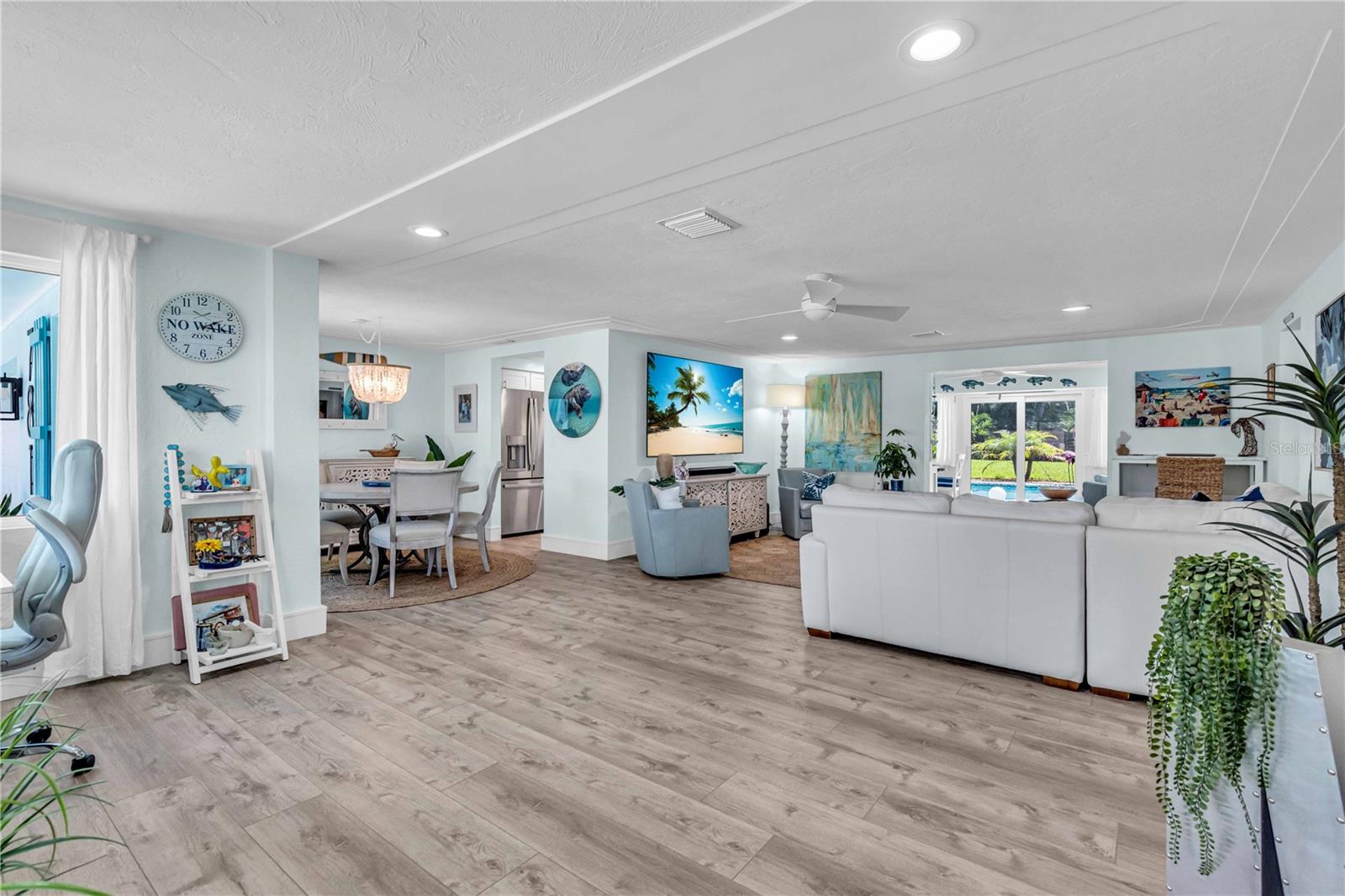 Image 13 of 64 For 7817 Alhambra Drive