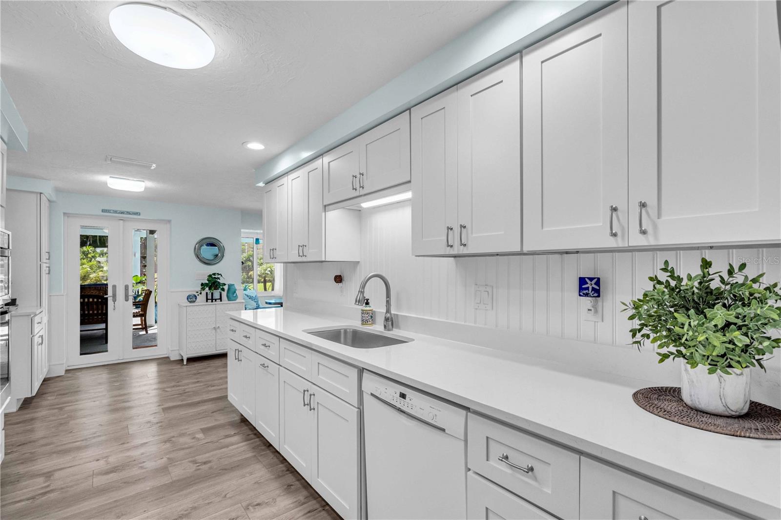 Image 18 of 64 For 7817 Alhambra Drive