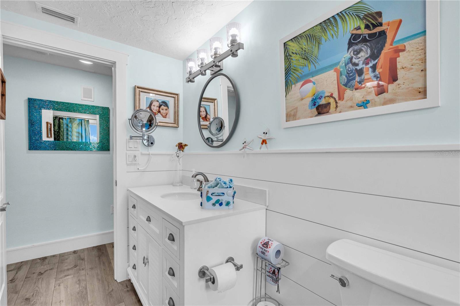 Image 31 of 64 For 7817 Alhambra Drive