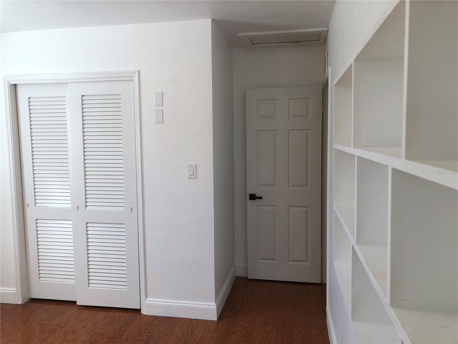 Image 10 of 34 For 5253 2nd Avenue N