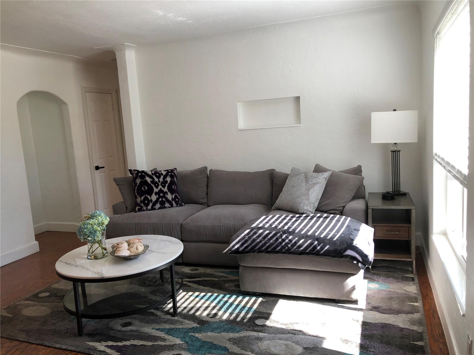 Image 4 of 34 For 5253 2nd Avenue N